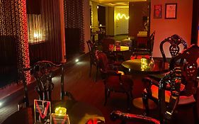 V Boutique Viaducto
